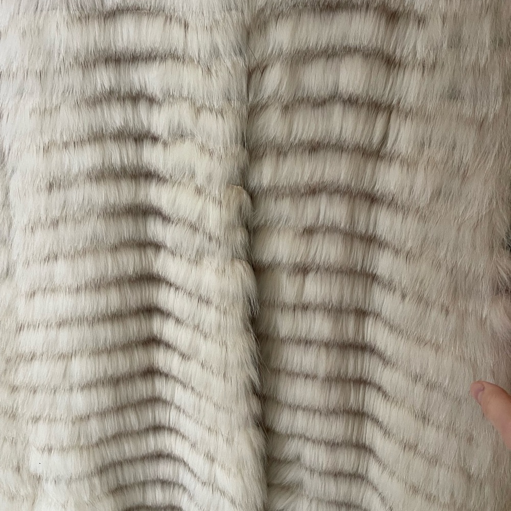 Saga Fox Fur Coat long - Picture 11 of 12